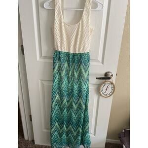 Lily Rose Sleeveless Slit Back Maxi Dress Women's Size XS Multicolor Blue Greens